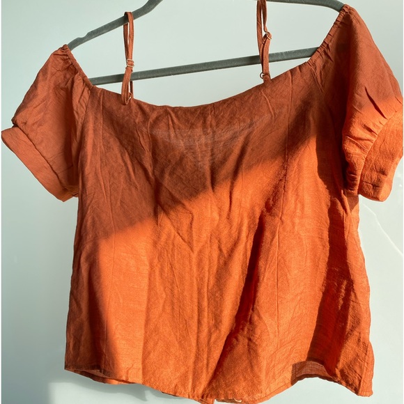 Burnt orange top Size M NWOT - Picture 4 of 9